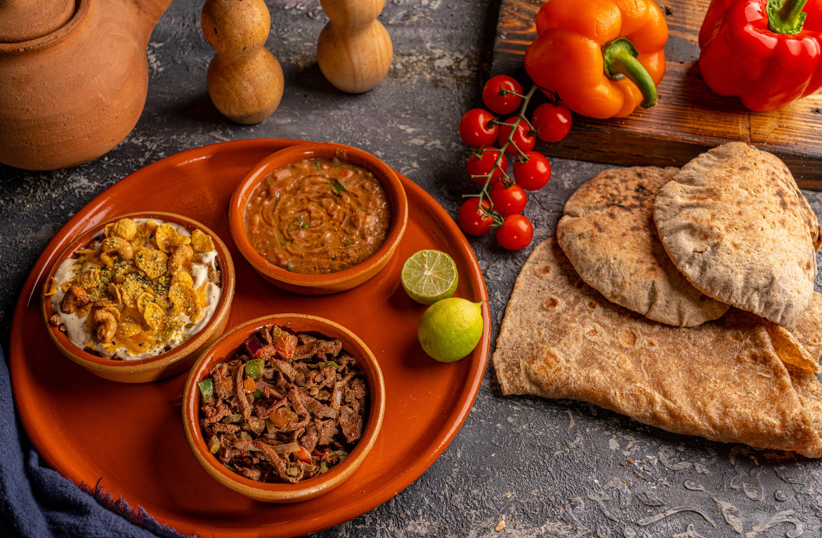 منيو تصنيف ريوق الديرة في كبدة الديرة